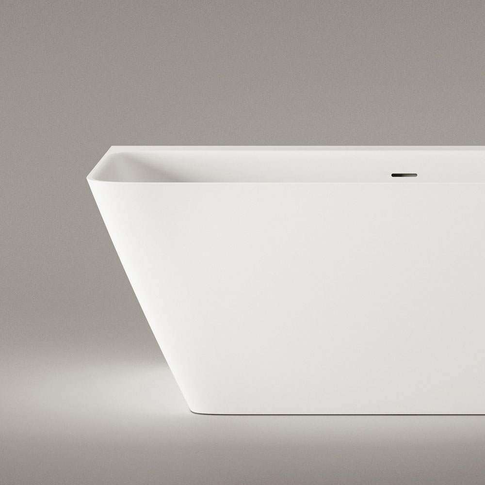 https://paabaths.com/wp-content/uploads/2022/10/PAA-Baths-Silkstone-Quadro-Corner-A-1600x750x600-02-03-Matte-White-Front-View-1000x1000-1.jpg